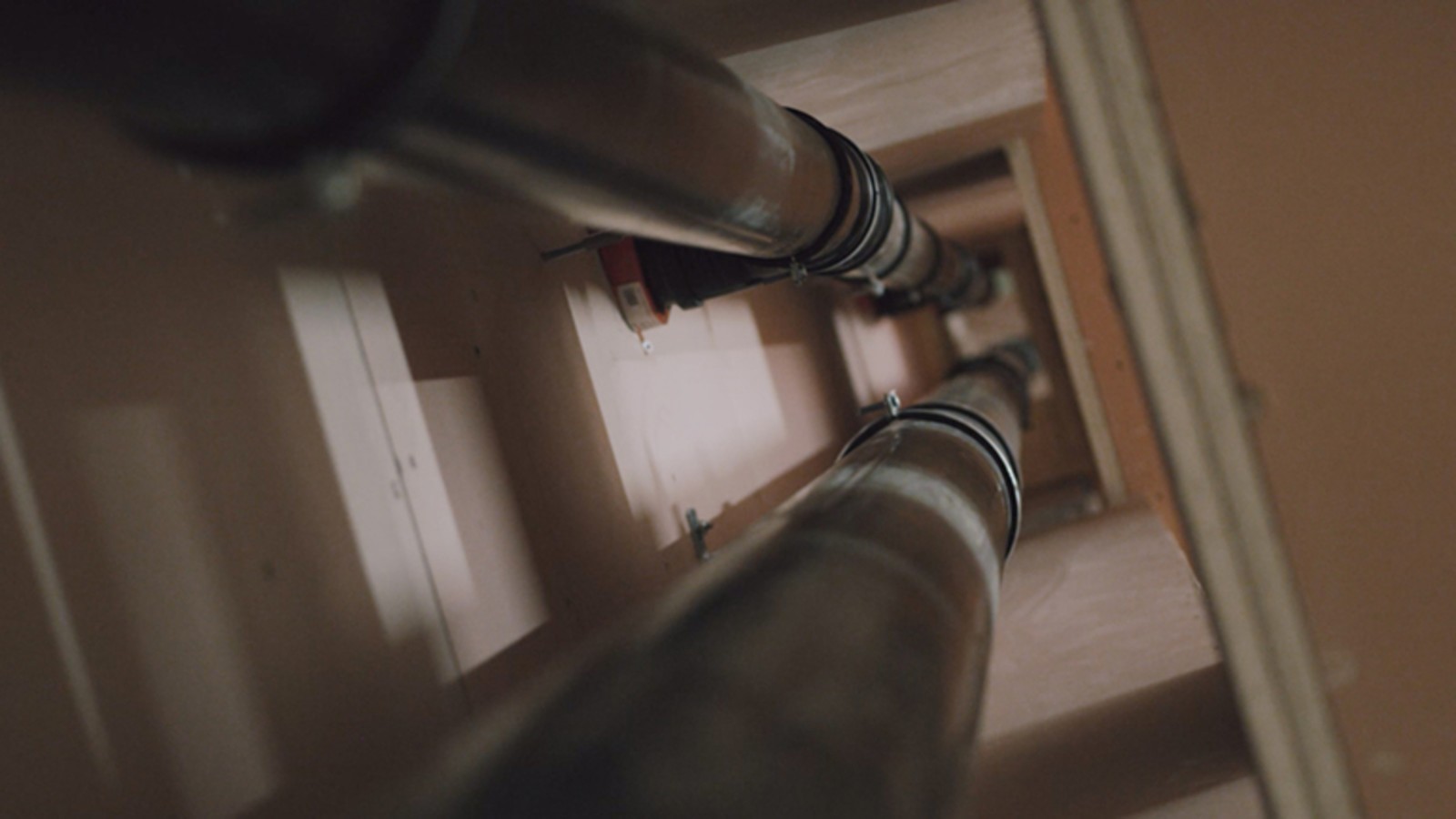 Viemärijärjestelmä hormissa, Joensuu Lighthouse Viemärijärjestelmä hormissa, Joensuu Lighthouse