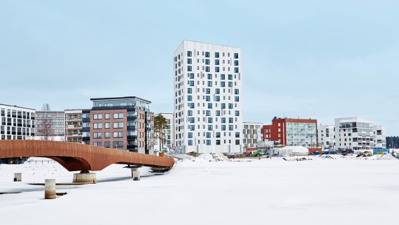 Joensuu Lighthouse - puurakenteinen kerrostalo