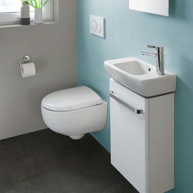 Geberit Renova Compact -tuotteita kylpyhuoneessa Geberit Renova Compact -tuotteita kylpyhuoneessa