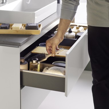 Modulaariset laatikonjakajat käytännöllisillä lokeroilla