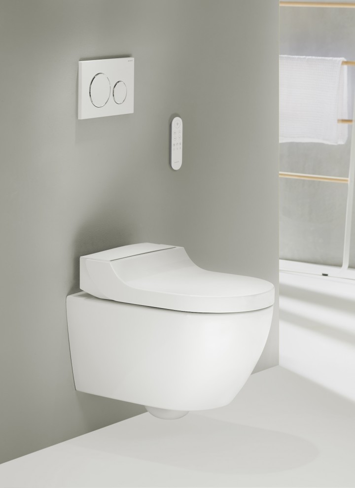 Geberit AquaClean Tuma -on saatavilla myös pesu-wc-istuinkantena Geberit AquaClean Tuma -on saatavilla myös pesu-wc-istuinkantena