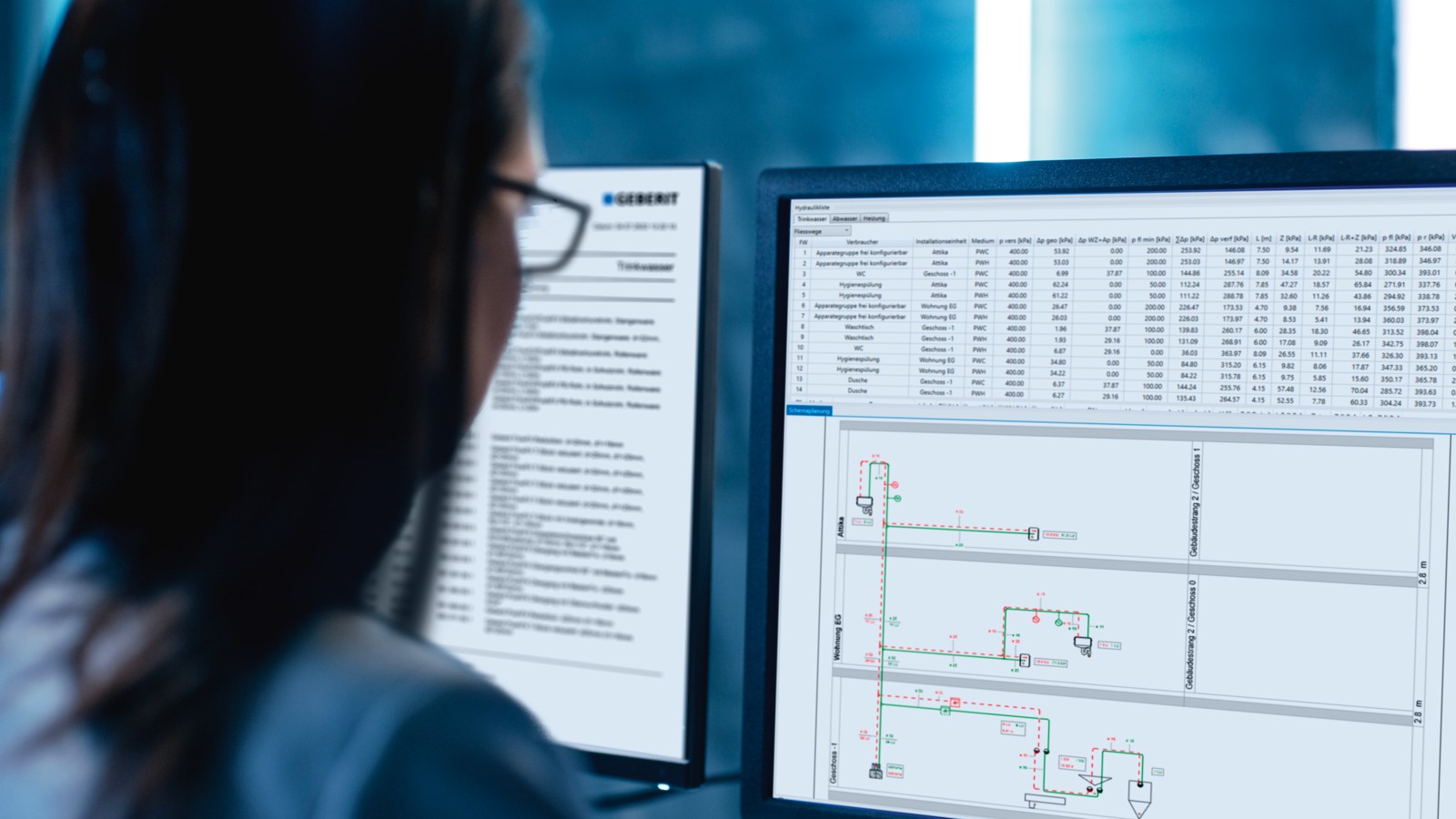 Suunnittelija työssään Geberit ProPlannerilla