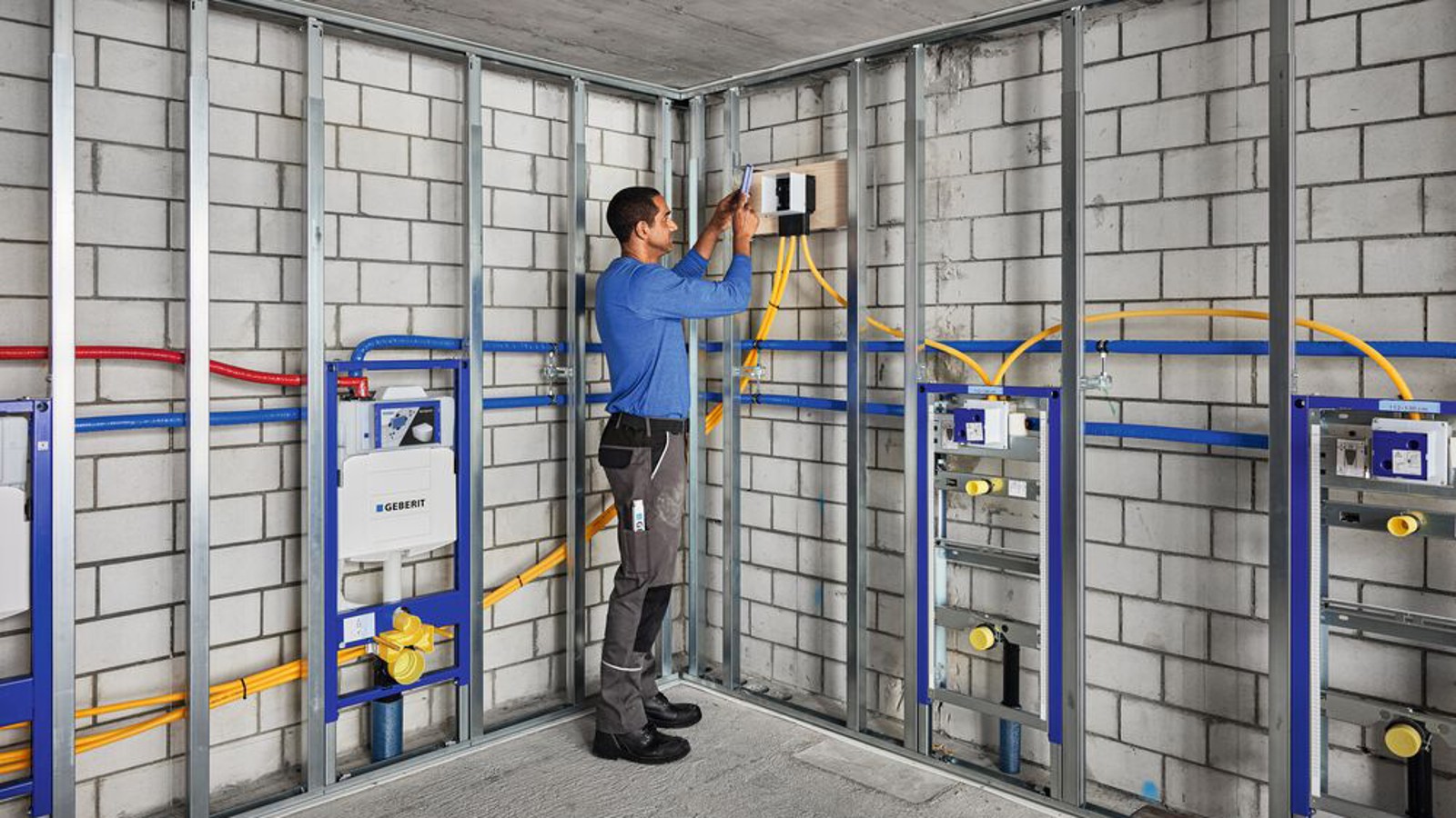 Asennus- ja huuhtelujärjestelmät