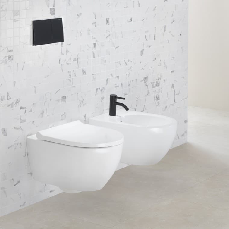 Geberit Acanto -wc-istuin ja -bidee Geberit Acanto -wc-istuin ja -bidee