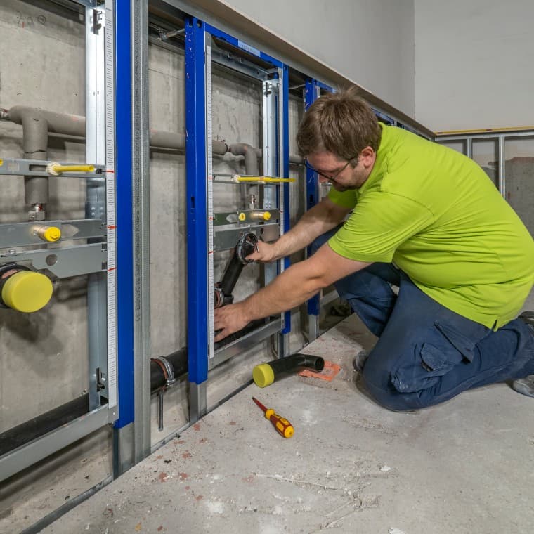 Geberit Silent-PP -viemärin asennus Geberit Silent-PP -viemärin asennus