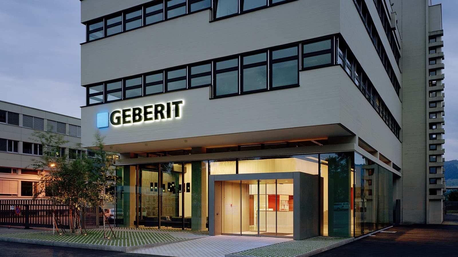Geberit-yhtiön päätoimipaikka Rapperswil-Jonassa (Sveitsi) Geberit-yhtiön päätoimipaikka Rapperswil-Jonassa (Sveitsi)