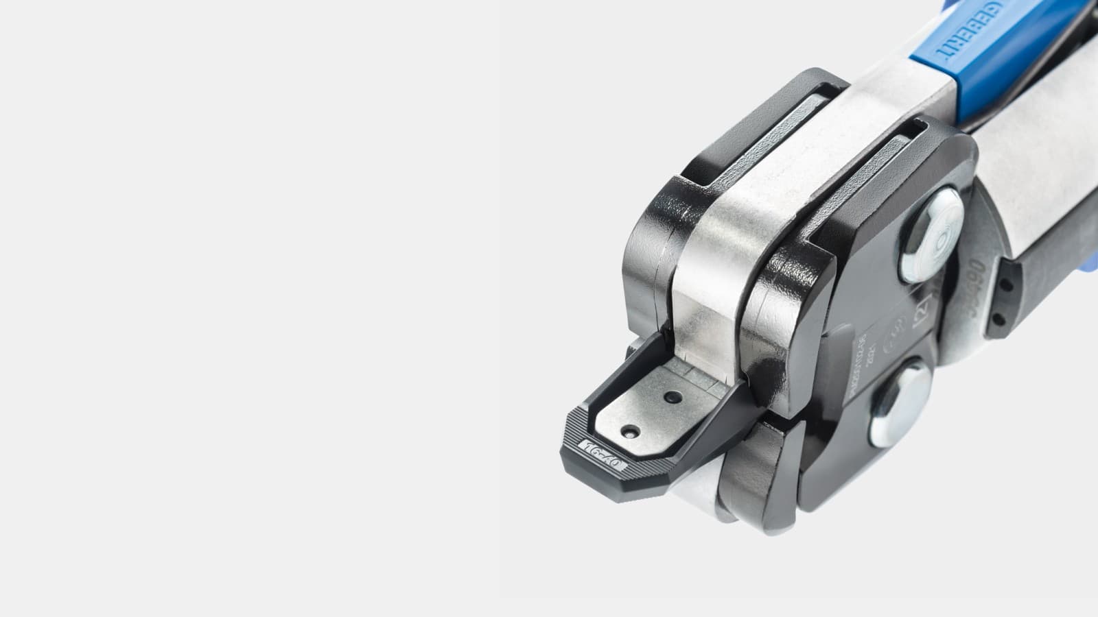 Geberit PowerTest Geberit FlowFit d16-d40 -järjestelmälle Geberit PowerTest Geberit FlowFit d16-d40 -järjestelmälle